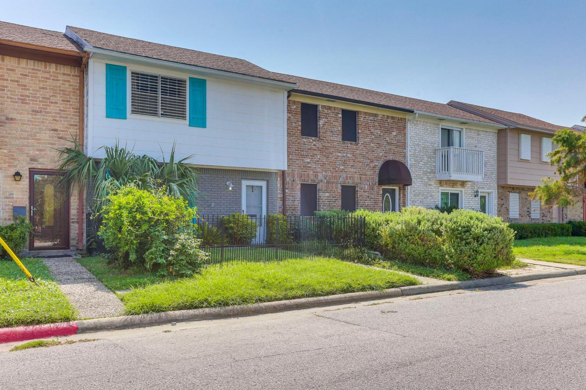 Townhome Near Beach In Galveston Furnished Patio! Exterior photo
